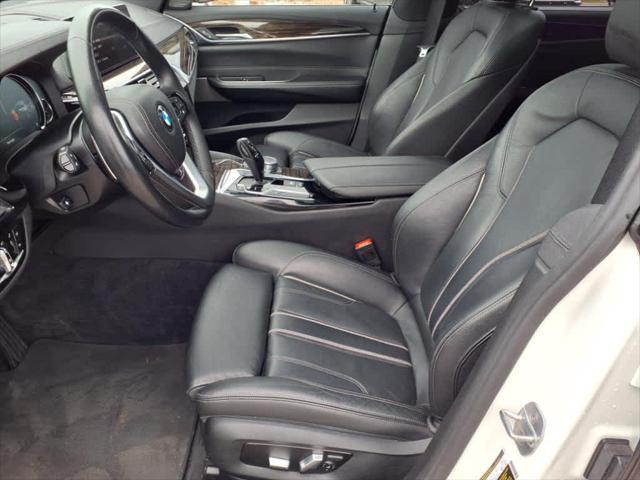 Photo of 2018 Alpine White BMW 640