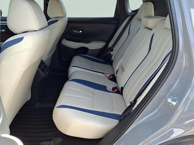 Photo of 2025 Urban Gray Pearl Acura ADX