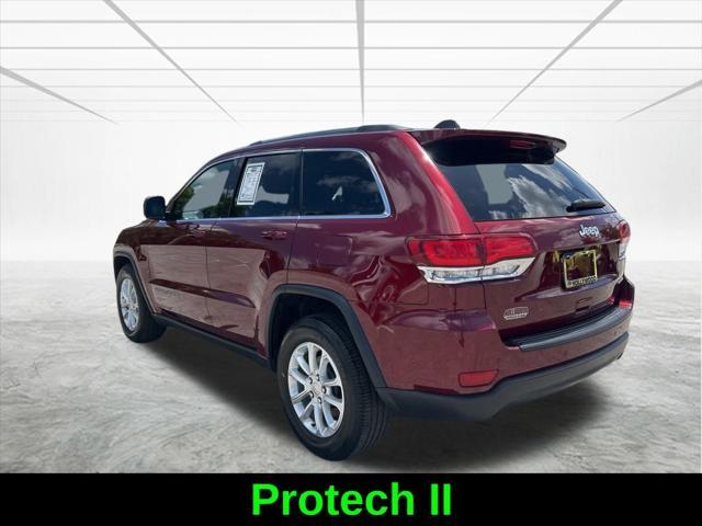Photo of 2021 Velvet Red Pearlcoat Jeep Grand Cherokee