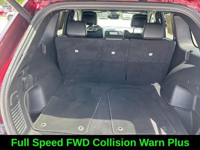 Photo of 2021 Velvet Red Pearlcoat Jeep Grand Cherokee