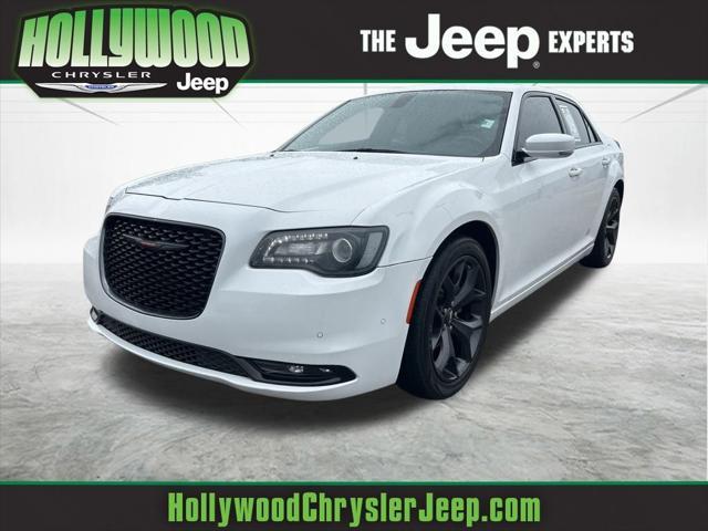 2021 Chrysler 300