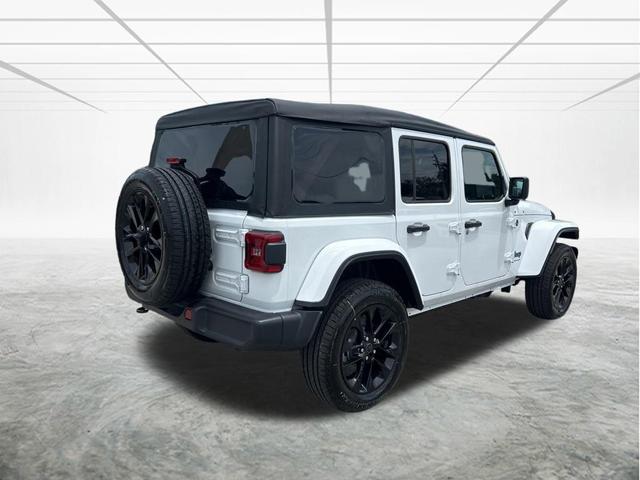 Photo of 2025 Bright White Clearcoat Jeep Wrangler
