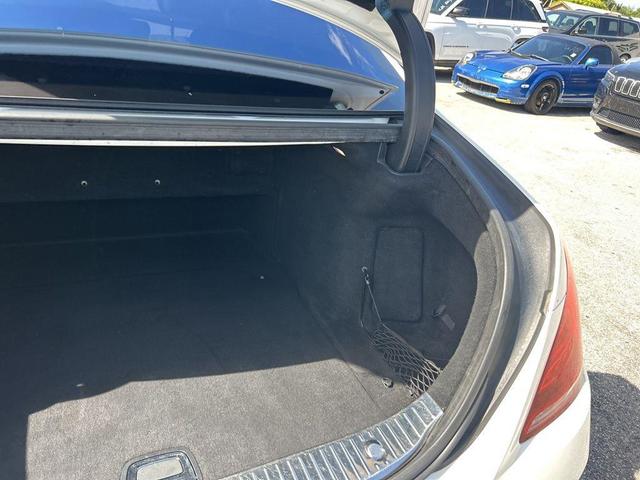 Photo of 2015 White Mercedes-Benz S-Class
