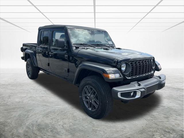 Photo of 2025 Black Clearcoat Jeep Gladiator