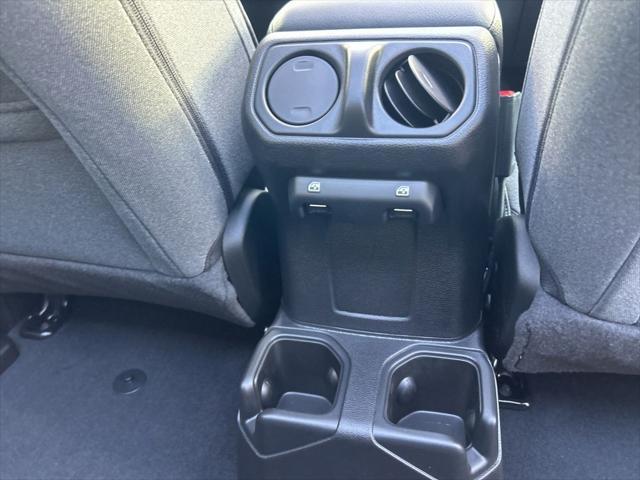 Photo of 2025 Granite Crystal Metallic Clearcoat Jeep Wrangler