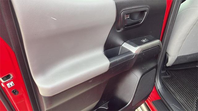 Photo of 2019 Barcelona Red Metallic Toyota Tacoma