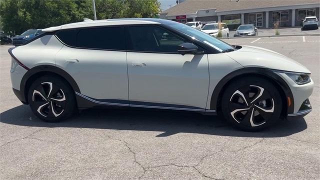Photo of 2022 Glacier Kia EV6