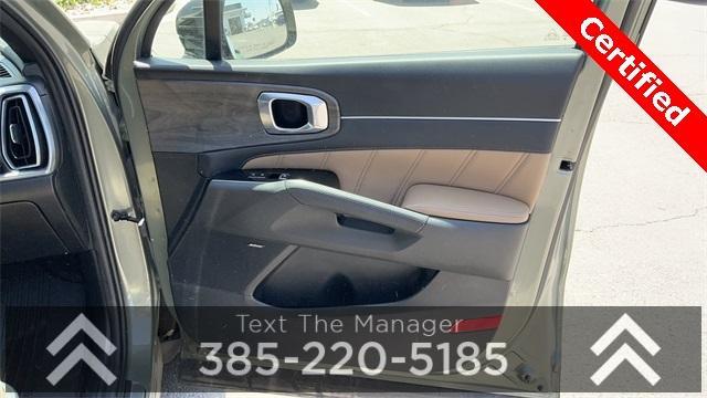 Photo of 2024 Jungle Green Kia Sorento