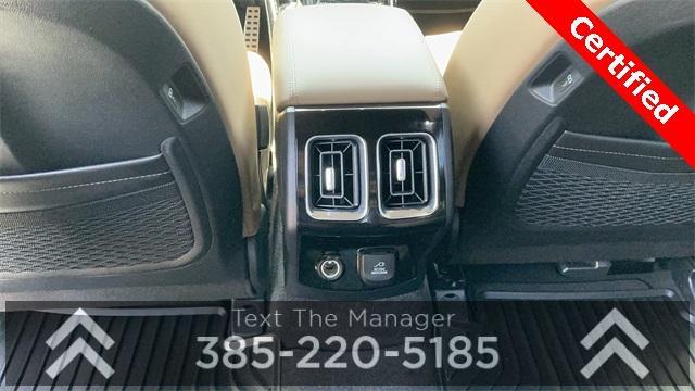 Photo of 2024 Jungle Green Kia Sorento