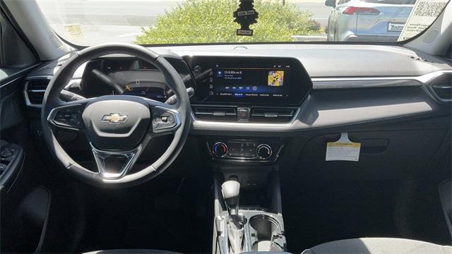 Photo of 2025 Green Chevrolet Trailblazer