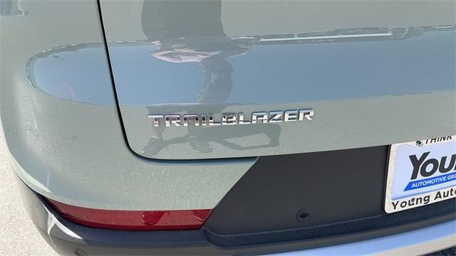 Photo of 2025 Green Chevrolet Trailblazer
