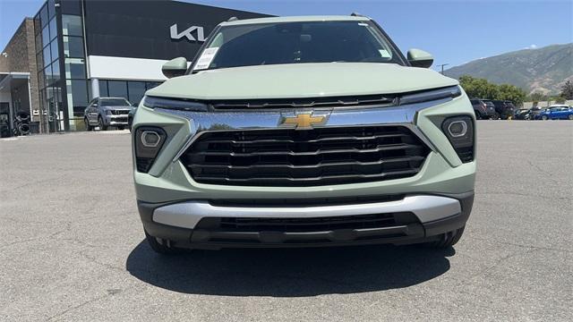 Photo of 2025 Green Chevrolet Trailblazer