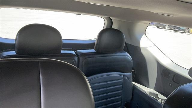 Photo of 2024 Iceberg Green Kia EV9