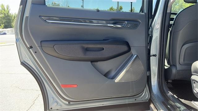 Photo of 2024 Iceberg Green Kia EV9