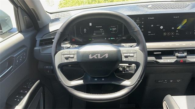 Photo of 2024 Iceberg Green Kia EV9