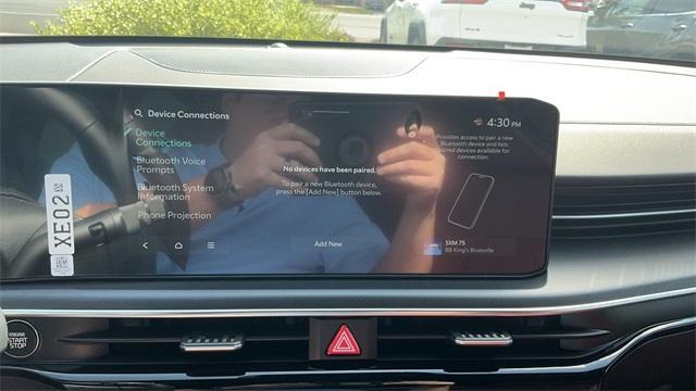 Photo of 2025 Wolf Gray Kia K5