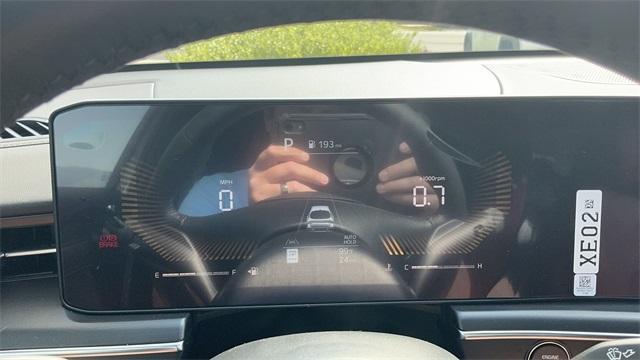 Photo of 2025 Wolf Gray Kia K5