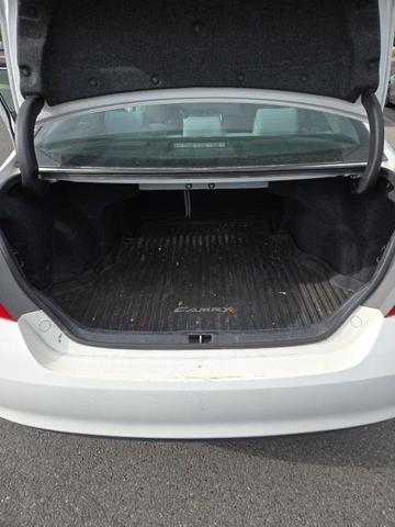 Photo of 2017 White Toyota Camry
