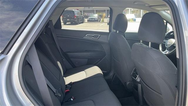 Photo of 2023 Steel Gray Kia Sportage