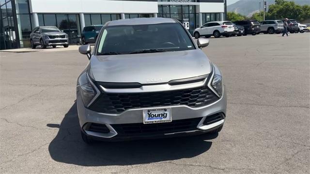 Photo of 2023 Steel Gray Kia Sportage