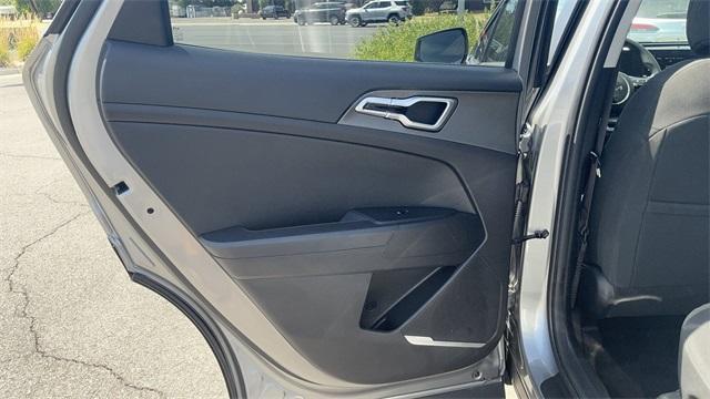 Photo of 2023 Steel Gray Kia Sportage
