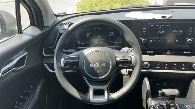 Photo of 2023 Steel Gray Kia Sportage