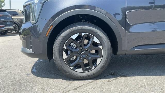 Photo of 2025 Metal Kia Sorento