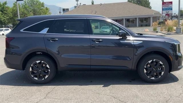 Photo of 2025 Metal Kia Sorento