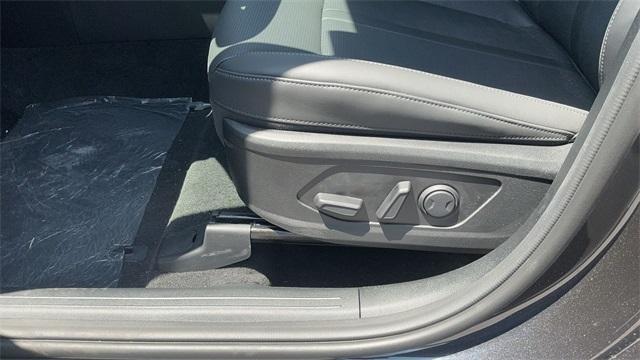 Photo of 2025 Metal Kia Sorento