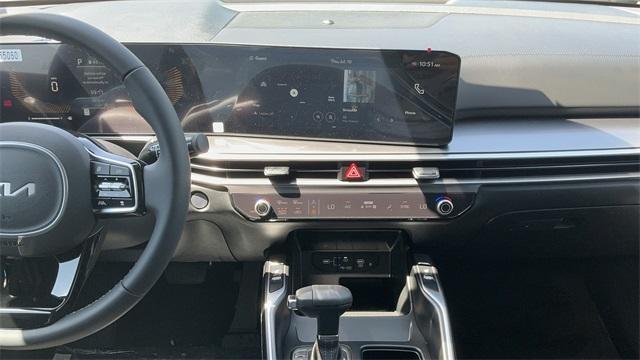 Photo of 2025 Everlasting Silver Kia Sorento