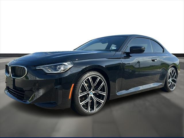 2023 BMW 230