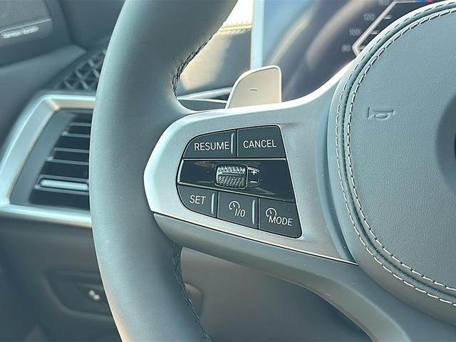 Photo of 2026 Manhattan Green Metallic BMW X5