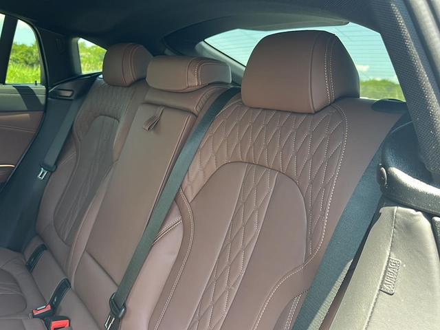 Photo of 2022 White BMW X6
