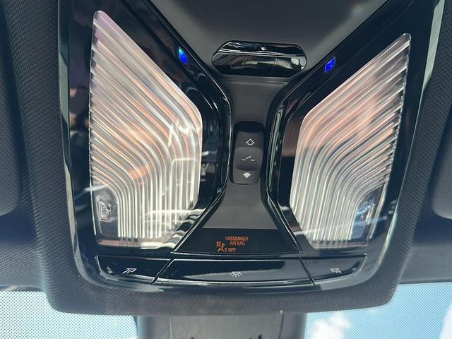 Photo of 2022 White BMW X6