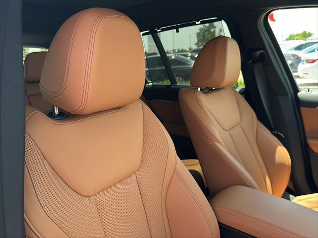 Photo of 2024 Blue BMW X3
