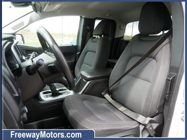 Photo of 2022 Summit White Chevrolet Colorado