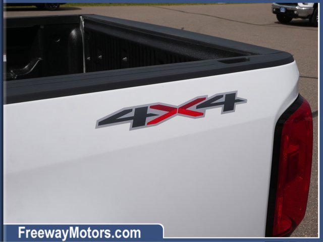 Photo of 2022 Summit White Chevrolet Colorado