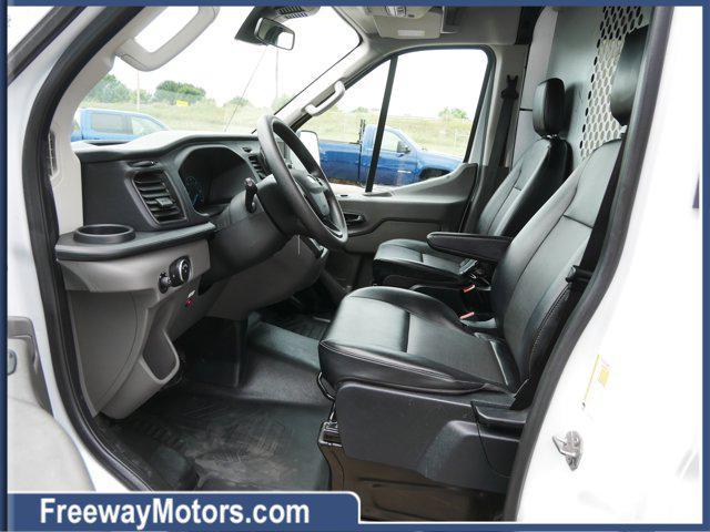 Photo of 2020 Oxford White Ford Transit-250