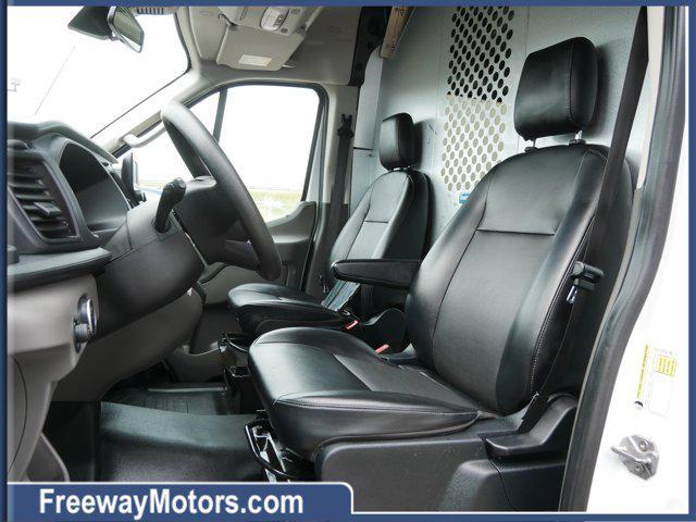 Photo of 2020 Oxford White Ford Transit-250