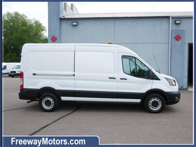 Photo of 2020 Oxford White Ford Transit-250