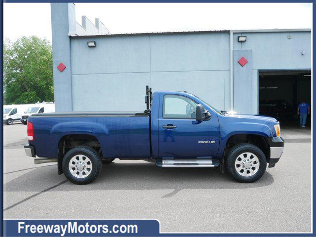 Photo of 2011 Midnight Blue Metallic GMC Sierra 2500