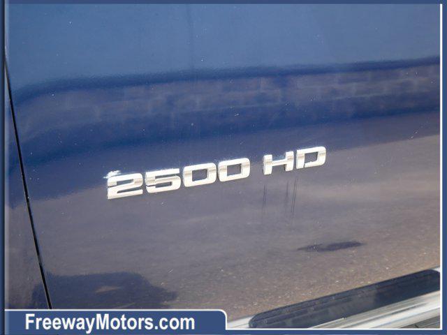 Photo of 2011 Midnight Blue Metallic GMC Sierra 2500