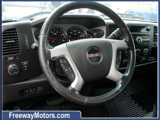 Photo of 2011 Midnight Blue Metallic GMC Sierra 2500