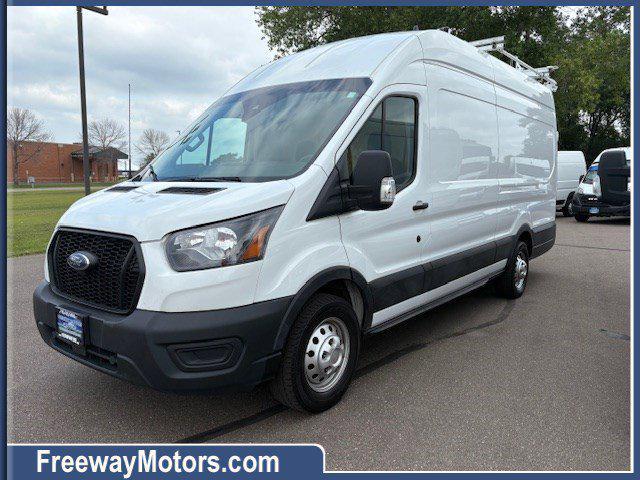 Photo of 2023 Ford Transit-250