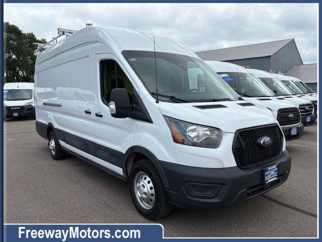 Photo of 2023 Ford Transit-250