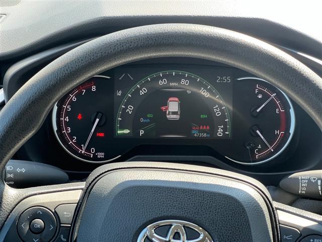 Photo of 2024 Ice Cap Toyota RAV4