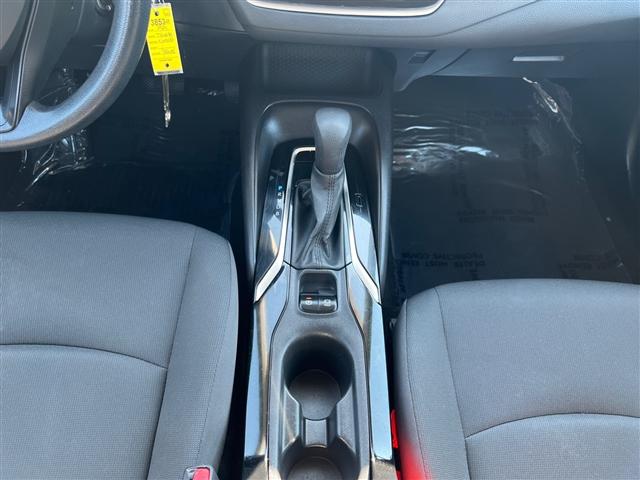 Photo of 2021 Classic Silver Metallic Toyota Corolla