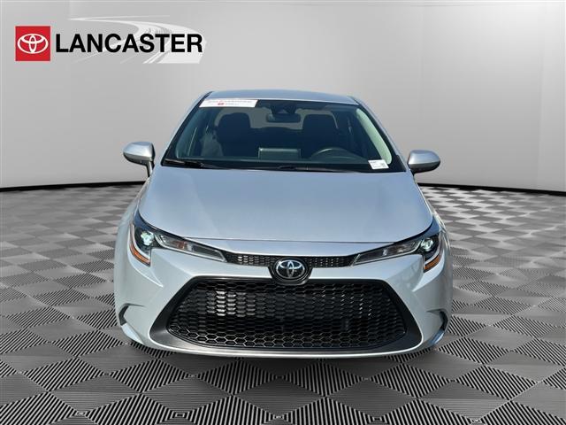 Photo of 2021 Classic Silver Metallic Toyota Corolla
