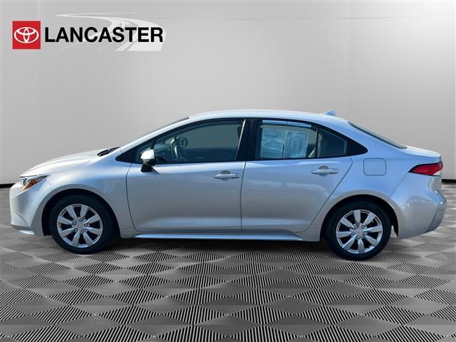 Photo of 2021 Classic Silver Metallic Toyota Corolla