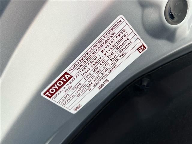 Photo of 2021 Silver Toyota Highlander